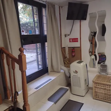 英迪彭登特小型套房酒店